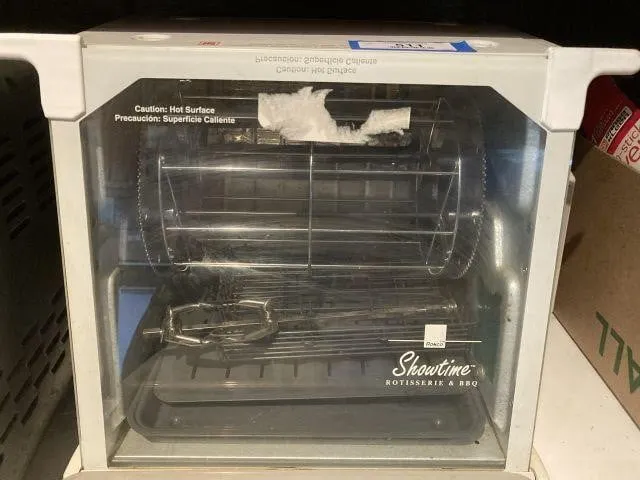 SHOWTIME ROTISSERIE & BBQ