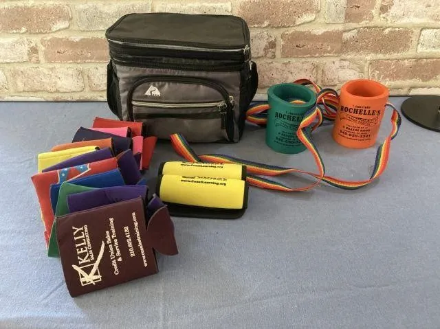 GROUPING: SOFT-SIDED COOLER & SELECTION OF