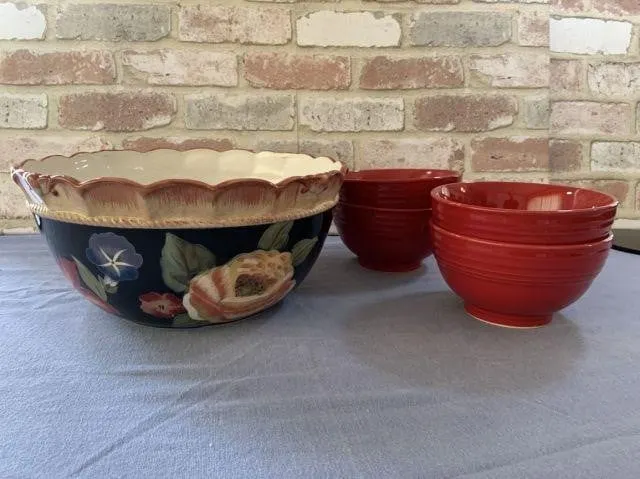 (5 PCS) LARGE COLORFUL SALAD / FRUIT BOWL & 4