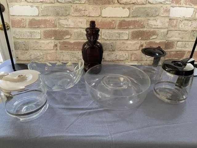 (6 PCS) 3- COFFEE POTS, CHIP & DIP BOWL, LARGE