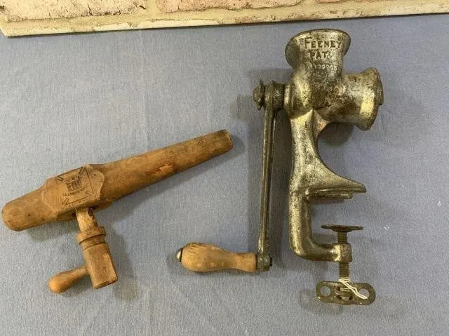 (2 PCS) ANTIQUE CAST-IRON MEAT GRINDER WITH