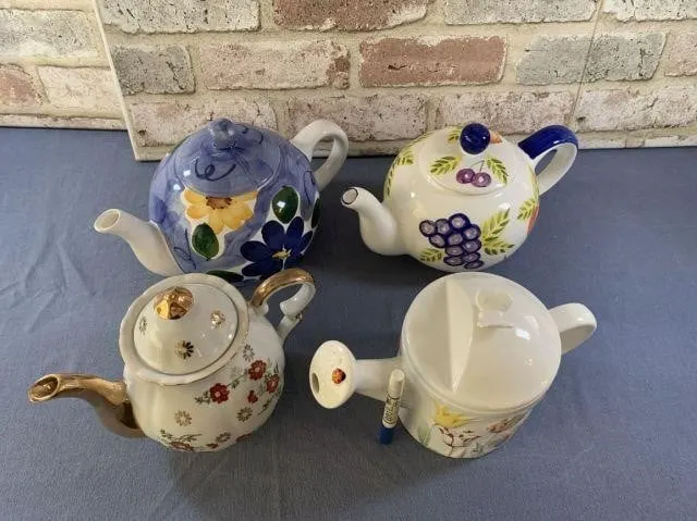 (2 BOXES) ASSORTMENT OF TEA POTS WITH LIDS,