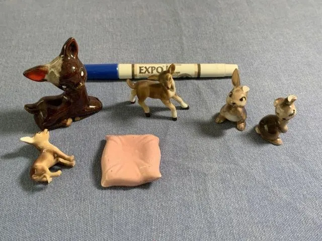 BAGGED LOT: 6 PCS ASSORTED MINIATURES- DEER,