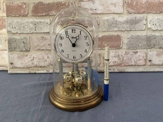 VINTAGE DOMED QUARTZ ANNIVERSARY CLOCK