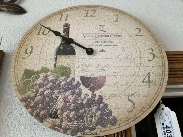 (4 PCS) WALL ART: WINE-THEMED CLOCK & 3 RELIGIOUS