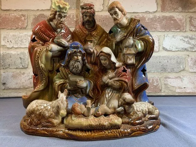 LIGHTED CERAMIC NATIVITY FIGURE