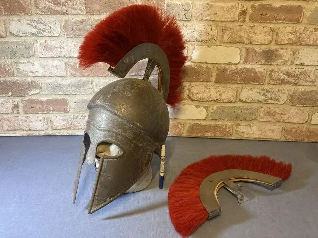 SPARTAN WARRIOR STYLE HELMET WITH EXTRA PLUME;