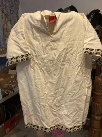 BEIGE MEDIEVAL COSTUME TUNIC WITH V-NECKLINE AND