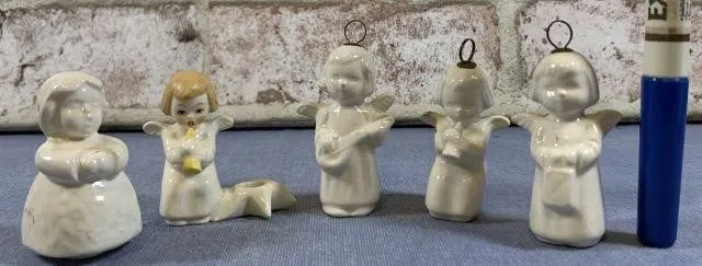 SELECTION OF 5 VINTAGE GOEBEL WHITE PORCELAIN