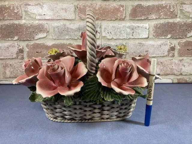 VINTAGE ITALIAN CAPODIMONTE PORCELAIN FLOWER