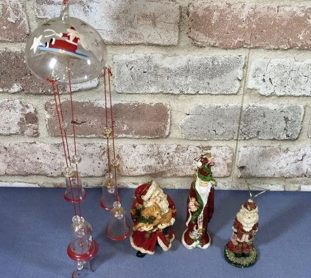 BOX LOT OF ASSORTED RESIN SANTA FIGURES & OTHER