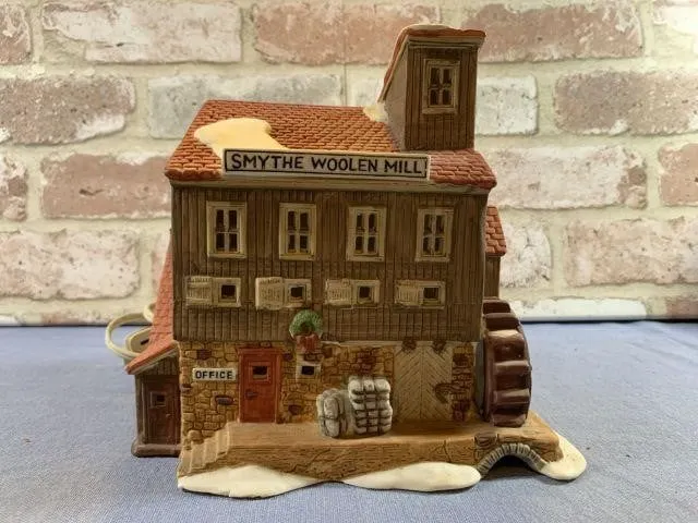 DEPARTMENT 56 "SMYTHE WOOLEN MILL" PORCELAIN