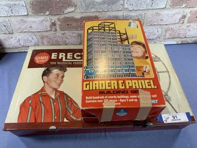 2 VINTAGE BUILDING SETS: GIRDER & PANEL AND AN