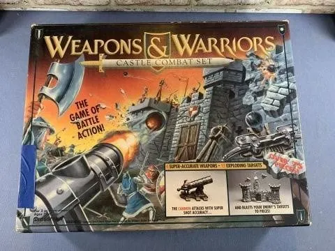 2 BOXES: WEAPONS & WARRIORS CASTLE COMBAT SET
