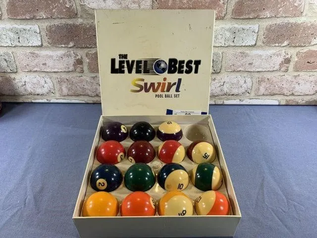BOXED SET OF POOL BALLS, THE LEVEL BEST, SWIRL;