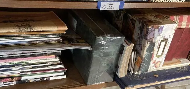 SHELF LOT: PHOTO BOXES & PHOTO ALBUMS & LARGE