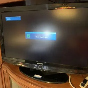 SAMSUNG 40" TV - MODEL NO - LE T405HA