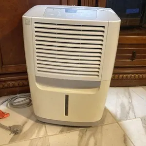 FRIGIDAIRE DEHUMIDIFIER