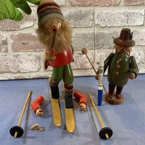 (2 PCS) VINTAGE STEINBACH GERMAN SMOKER "THE SKIER