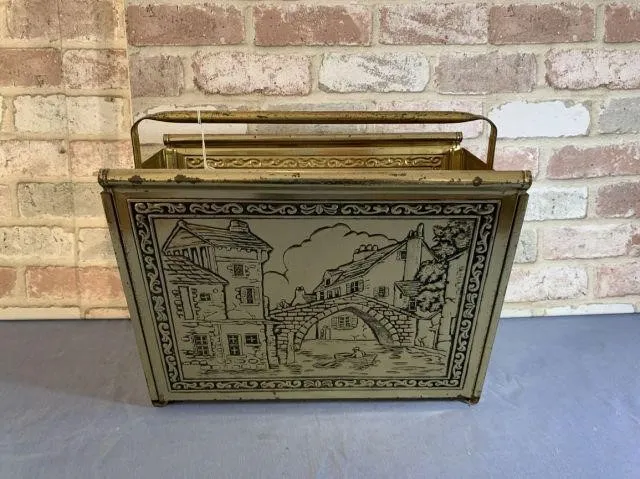 BRASS TONE, ETCHED VINTAGE MAGAZINE RACK