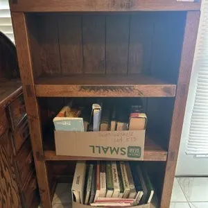 2-TIER SHELF & CONTENTS: 2 BOXES OF ASSORTED BOOKS