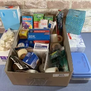 BOX LOT: ASSORTMENT OF FIRST AID SUPPLIES