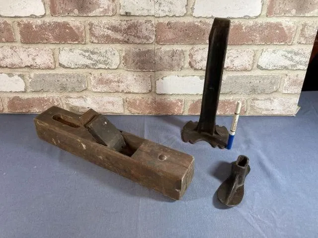 2 PCS: ANTIQUE WOOD PLANE AND A CAST-IRON SHOE