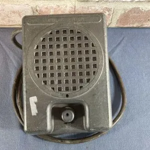 VINTAGE  DRIVE IN MOVIE SPEAKER
