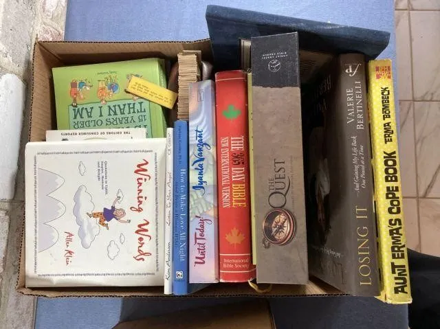 2 BOXES: SELECTION OF SELF HELP & INSPIRATIONAL