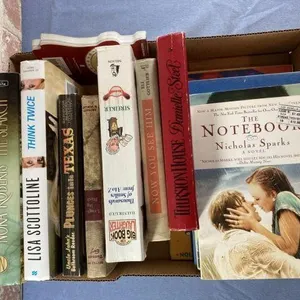 BOX LOT: SELECTION OF NOVELS & OTHER BOOKS