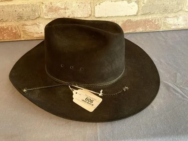 BLACK RESISTOL WESTERN HAT, SIZE 7 5/8