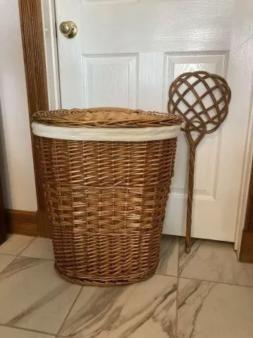 2 PCS: 25" TALL ROUND WOVEN LAUNDRY HAMPER WITH