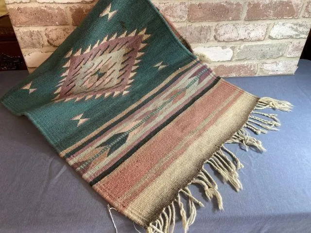 45" X 22" SOUTHWESTERN STYLE RUG RUNNER, MULTI-