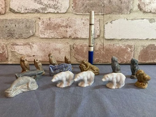COLLECTION OF 14 PCS OF MINIATURE ANIMALS SOME OF