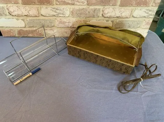 2 PCS: GLASS BAKING TUBE AND RACK & A MID CENTURY
