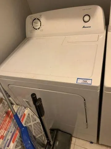 AMANA CLOTHES DRYER