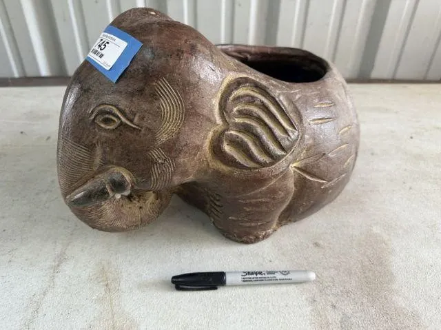 ELEPHANT SHAPED POTTERY PLANTER