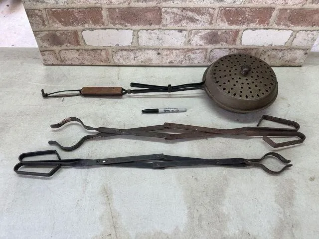 3 PCS: 2 FIREPLACE TONGS AND A POPCORN POPPER