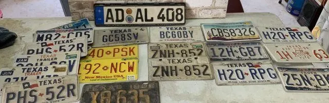 BOX LOT: SELECTION OF VINTAGE & NEWER LICENSE