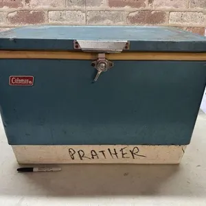 COLEEMAN  BLUE COOLER, METAL EXTERIOR, PLASTIC