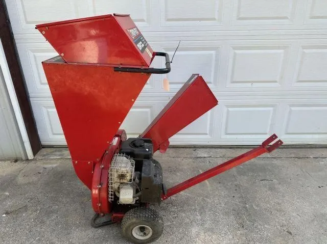 TROY-BILT 10 HP CHIPPER SHREDDER; COMMERCIAL