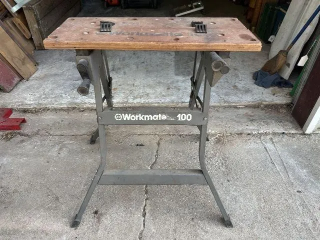 BLACK & DECKER WORKMATE 100 PORTABLE FOLDING