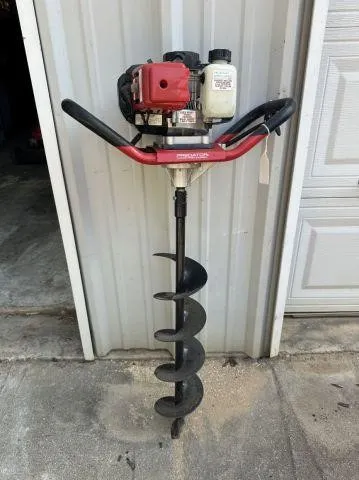 PREDATOR 52CC GAS-POWERED EARTH AUGER