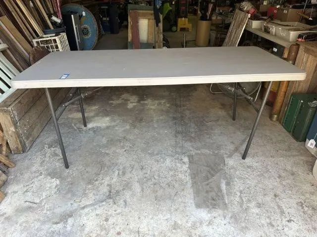 6' LIFETIME FOLDING TABLE- GOOD CONDITION
