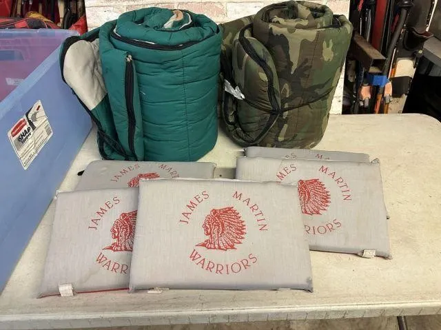 GROUP LOT: 2 SLEEPING BAGS & 5 SMALL MARTIN