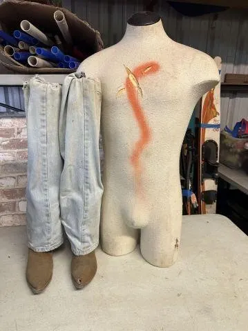 MALE MANNEQUIN TORSO WITH FABRIC SOFT BODY &