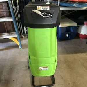 CORDED ELECTRIC WOOD CHIPPER & SHREDDER BY