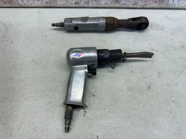 (2 PCS) PNEUMATIC AIR TOOLS: AIR RATCHET WRENCH AN