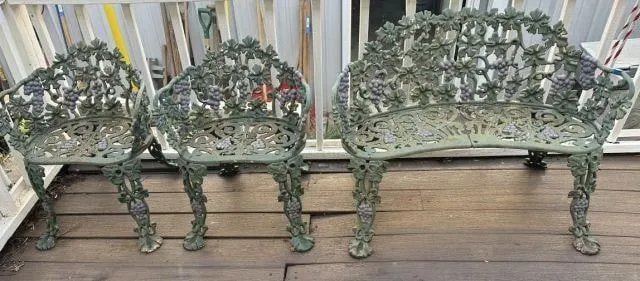 (3 PCS)VINTAGE VICTORIAN-STYLE CAST IRON PATIO SET