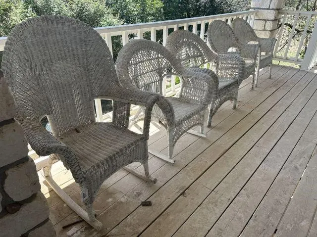 GROUP LOT: 5 ASSORTED WICKER CHAIRS: ROCKERS AND